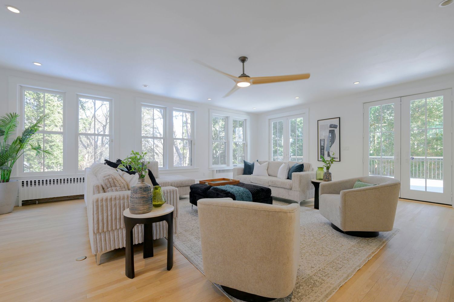 Discover the art of real estate photography by Ryan Maheu Photographic Services.