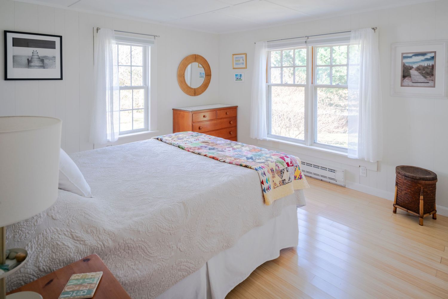 Discover the art of real estate photography by Ryan Maheu Photographic Services.