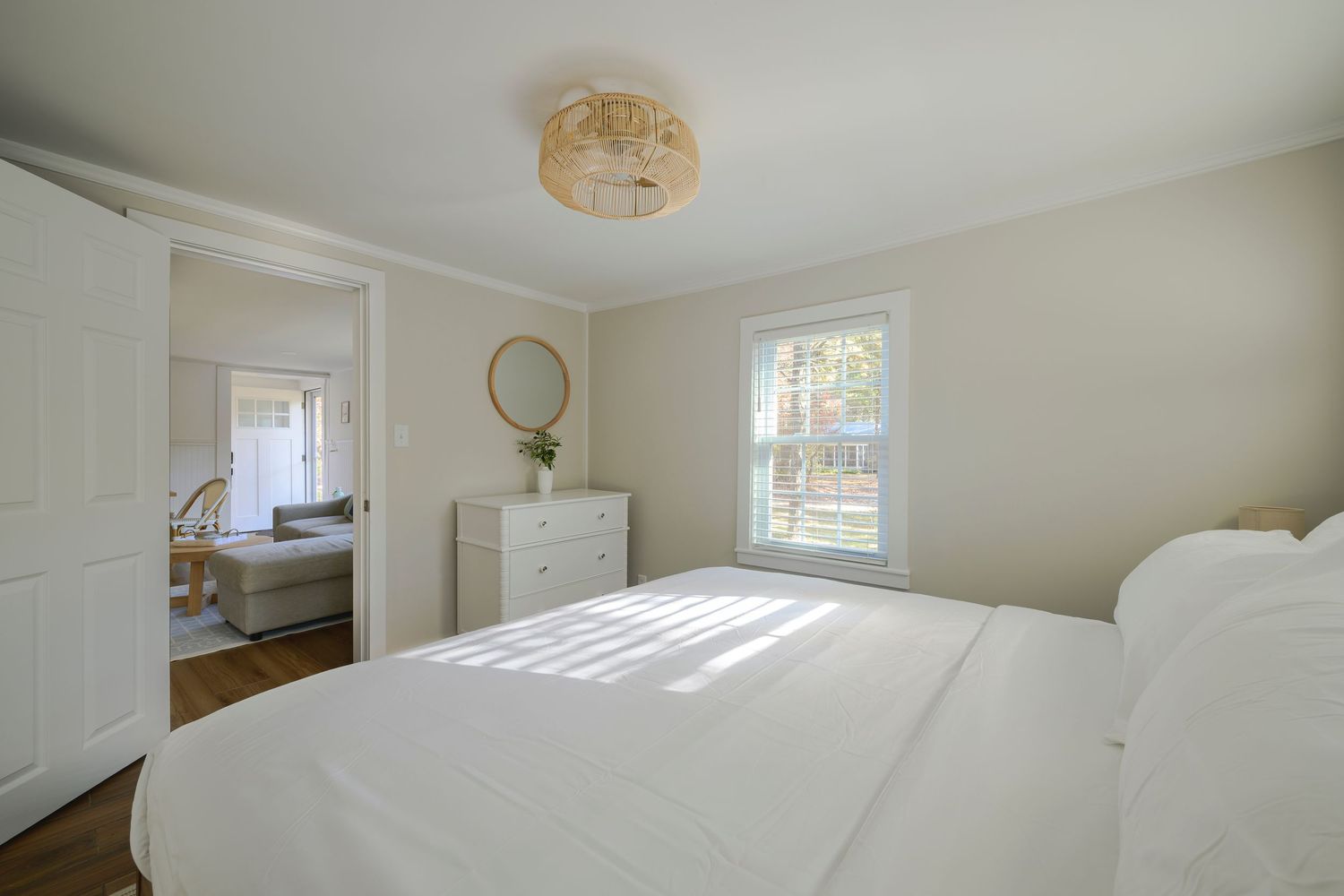 Discover the art of real estate photography by Ryan Maheu Photographic Services.