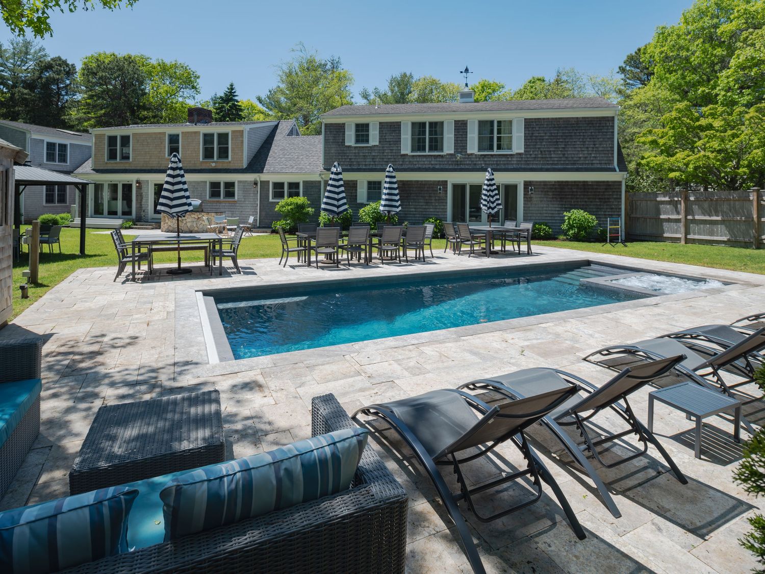 Discover the art of real estate photography by Ryan Maheu Photographic Services.