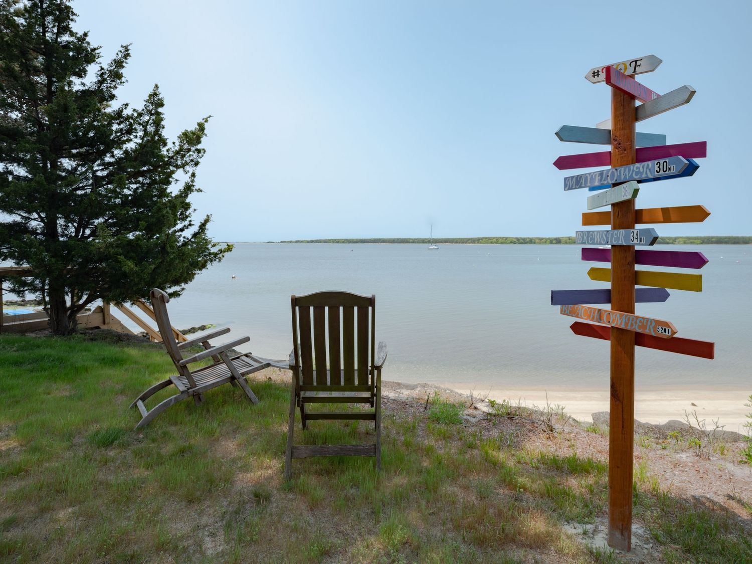 Discover the art of real estate photography by Ryan Maheu Photographic Services.