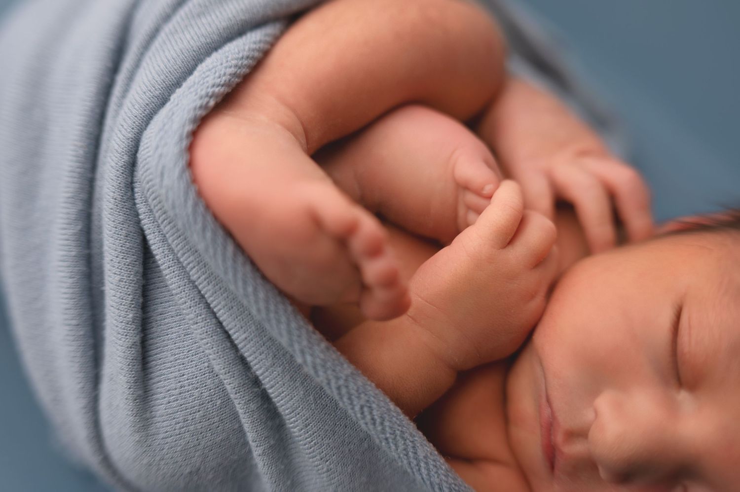 Biloxi Newborn Photographer, Ocean Springs newborn photographer, Biloxi family photographer