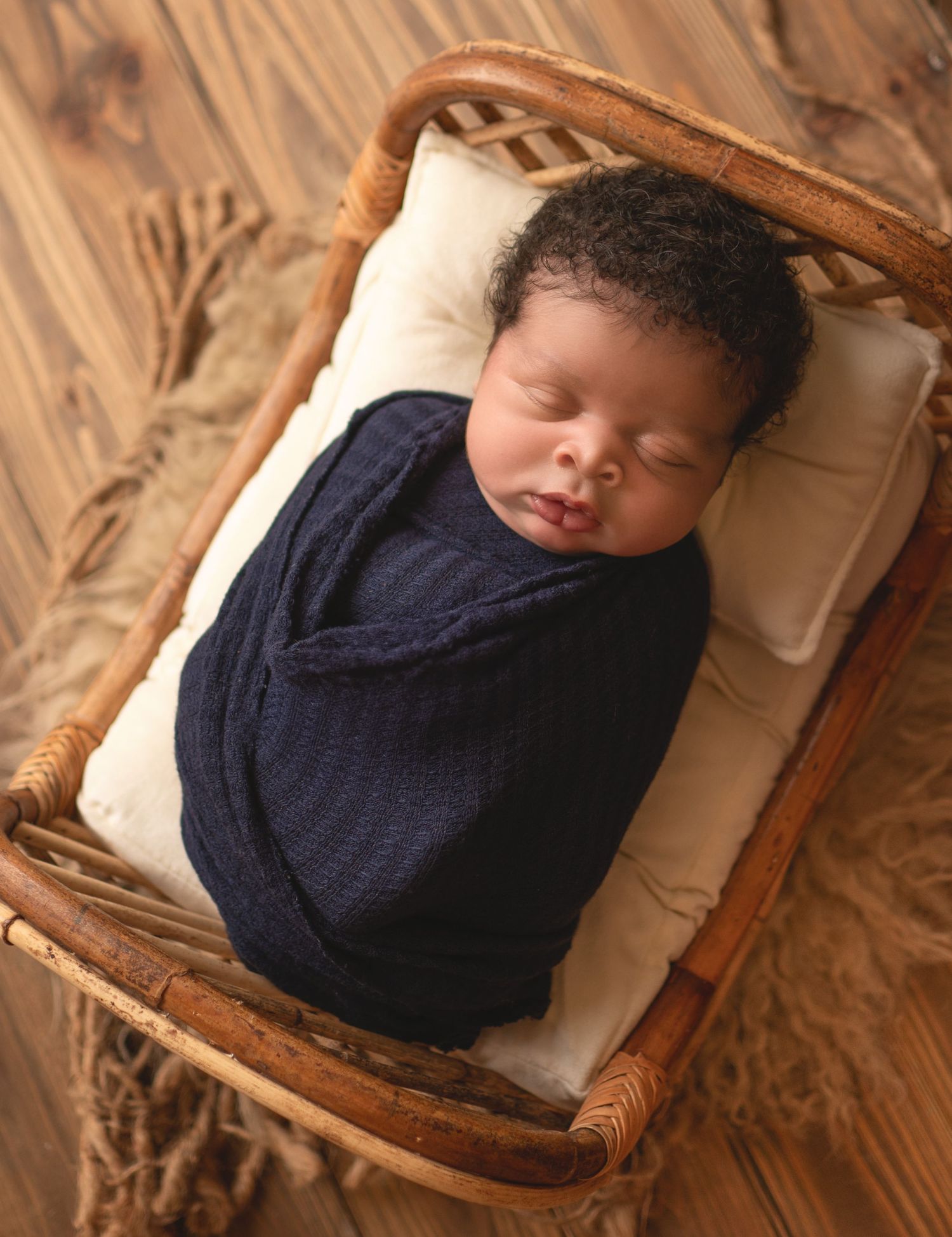 Biloxi Newborn Photographer, Ocean Springs newborn photographer, Biloxi family photographer