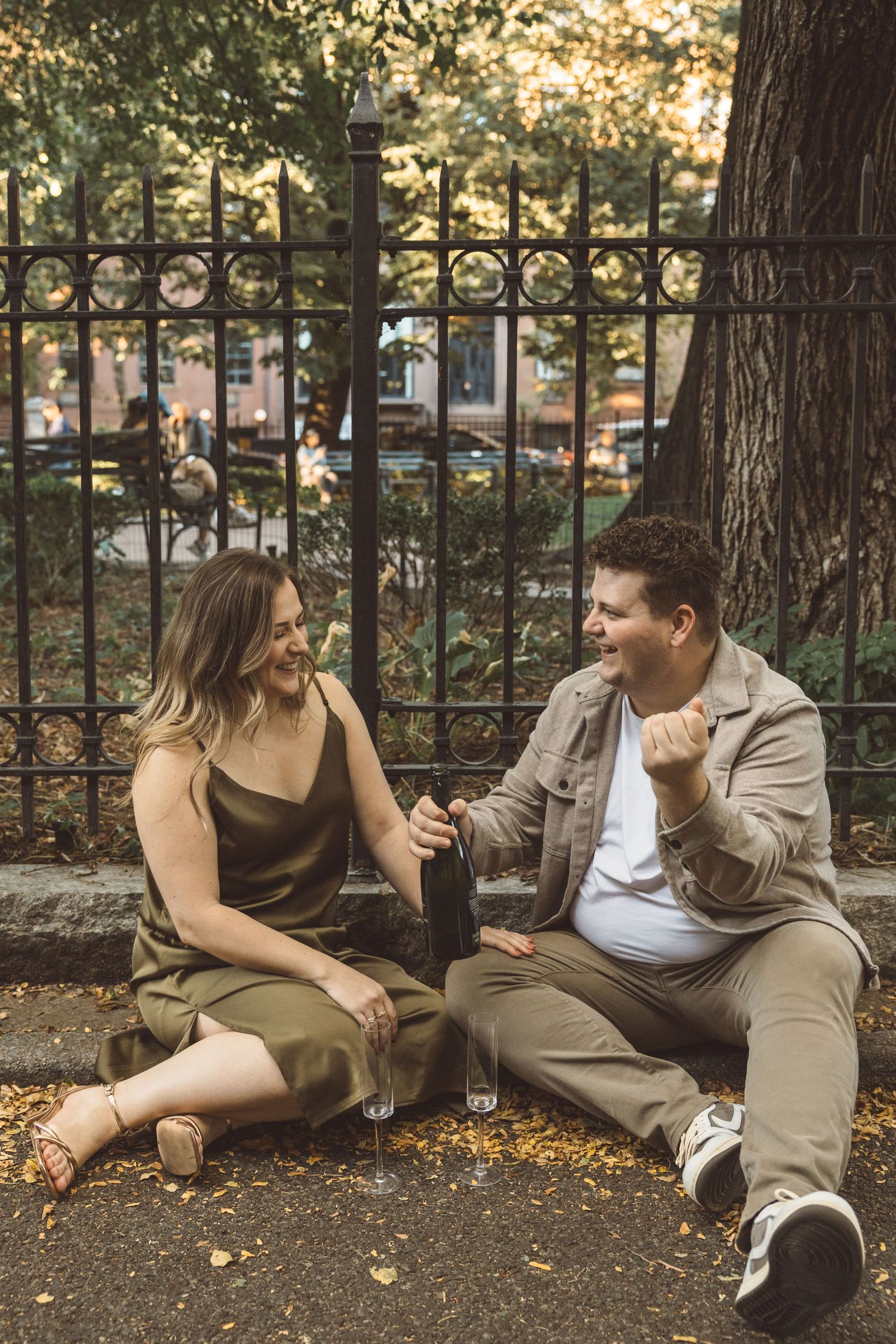 cute engagement photos in brooklyn