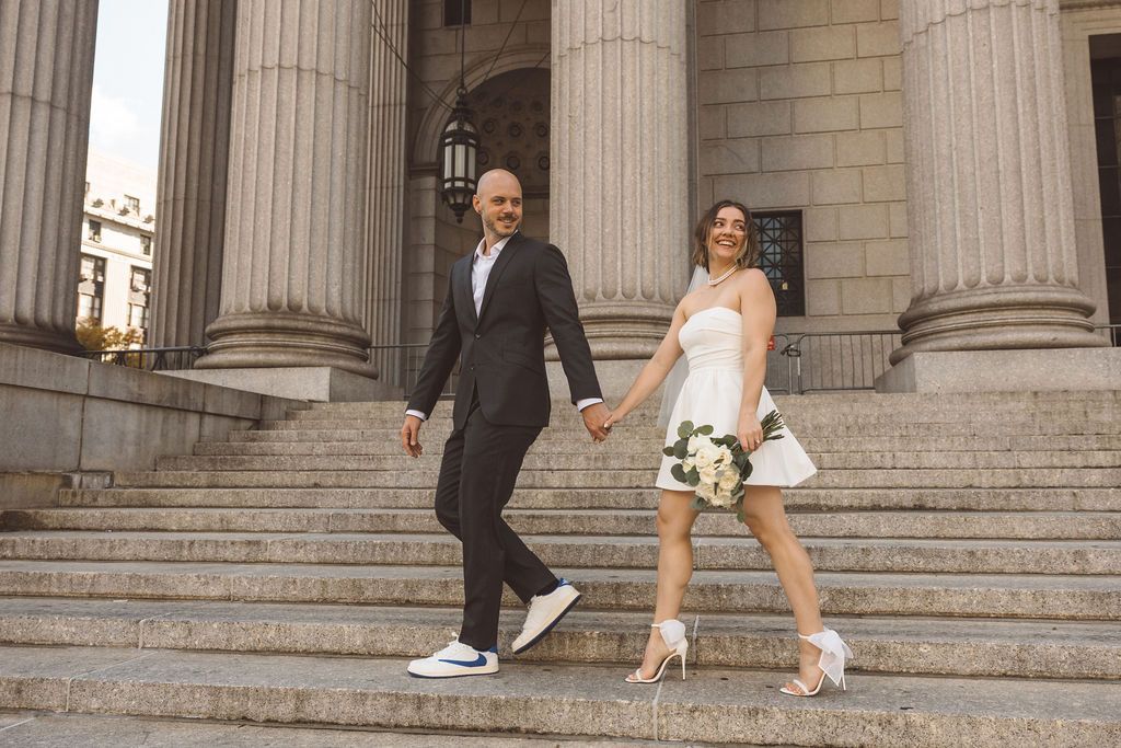 couple walking around manhattan