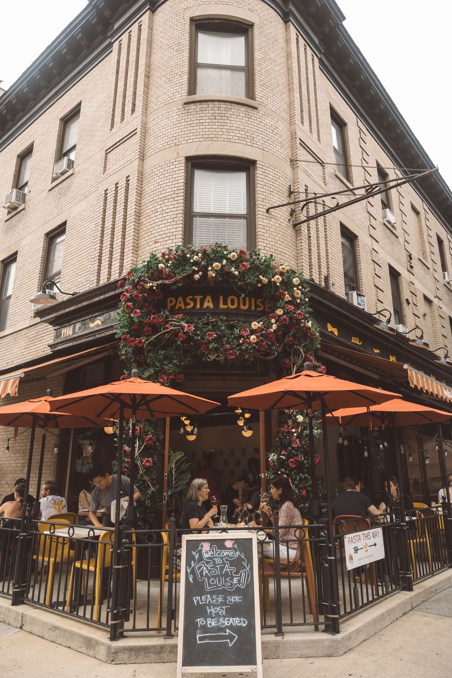 cuteengagement photos around NYC