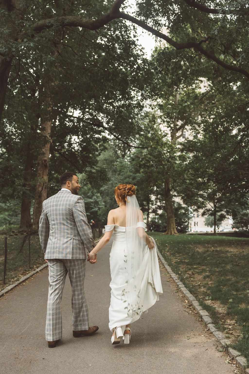 couple at their dream NYC elopement