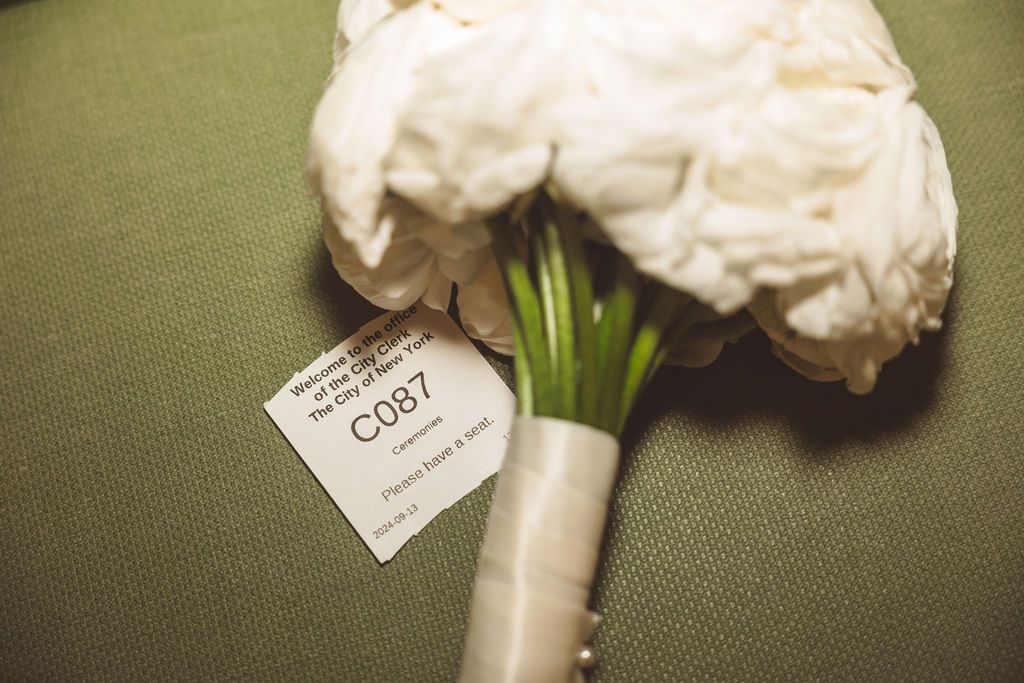 cute picture elopement bouquet