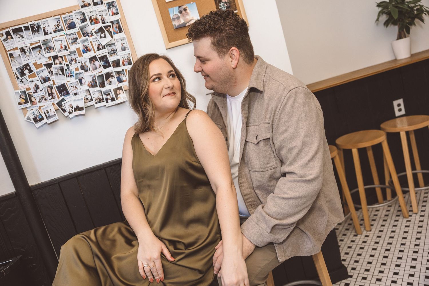couple at their timeless engagement photos in NYC