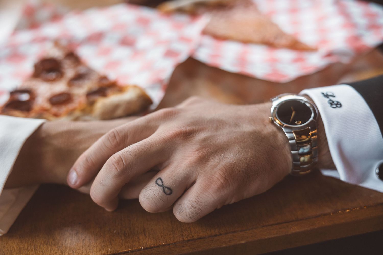 beautiful closeup shot of the engagement ring