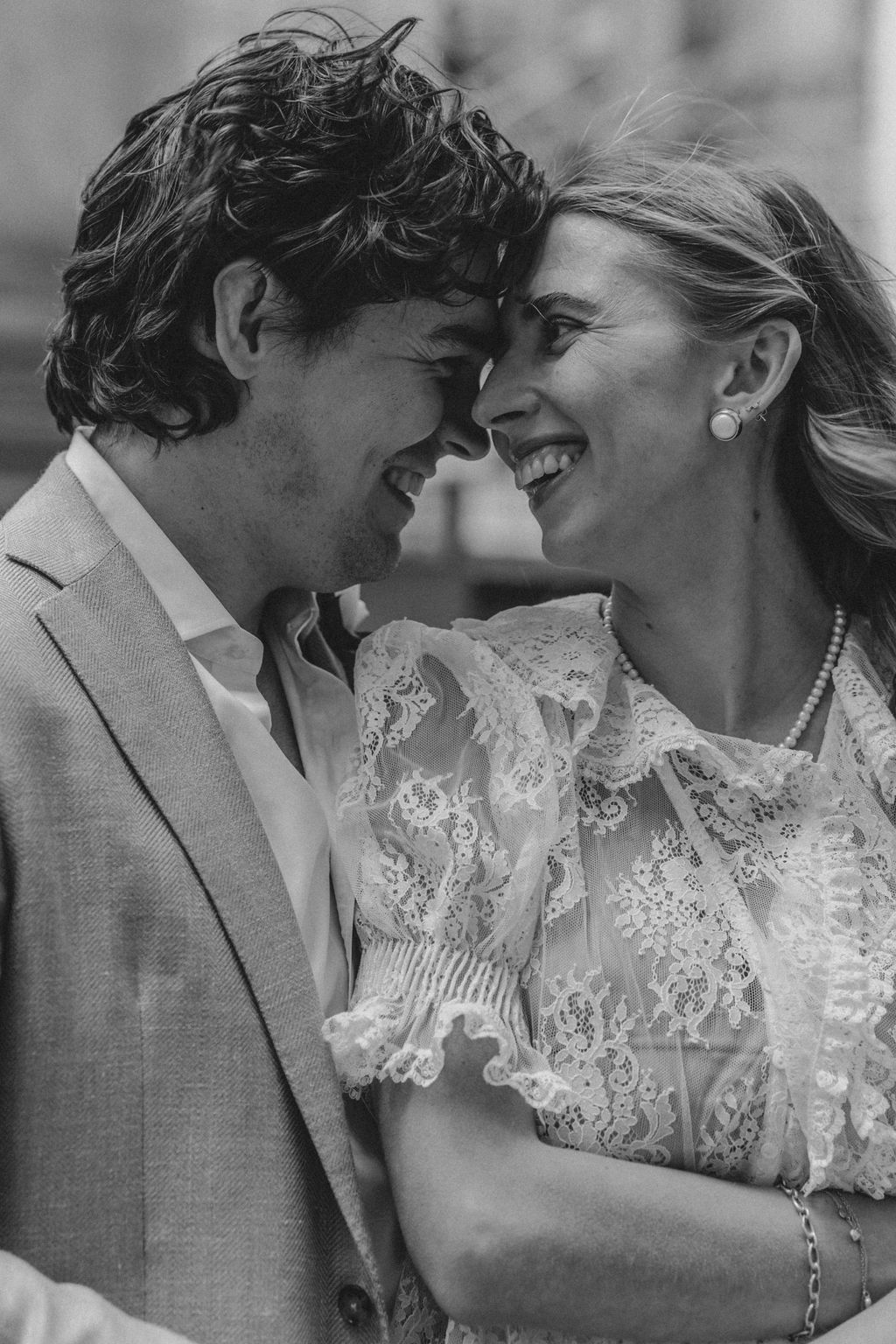 romantic bridal photos in NYC