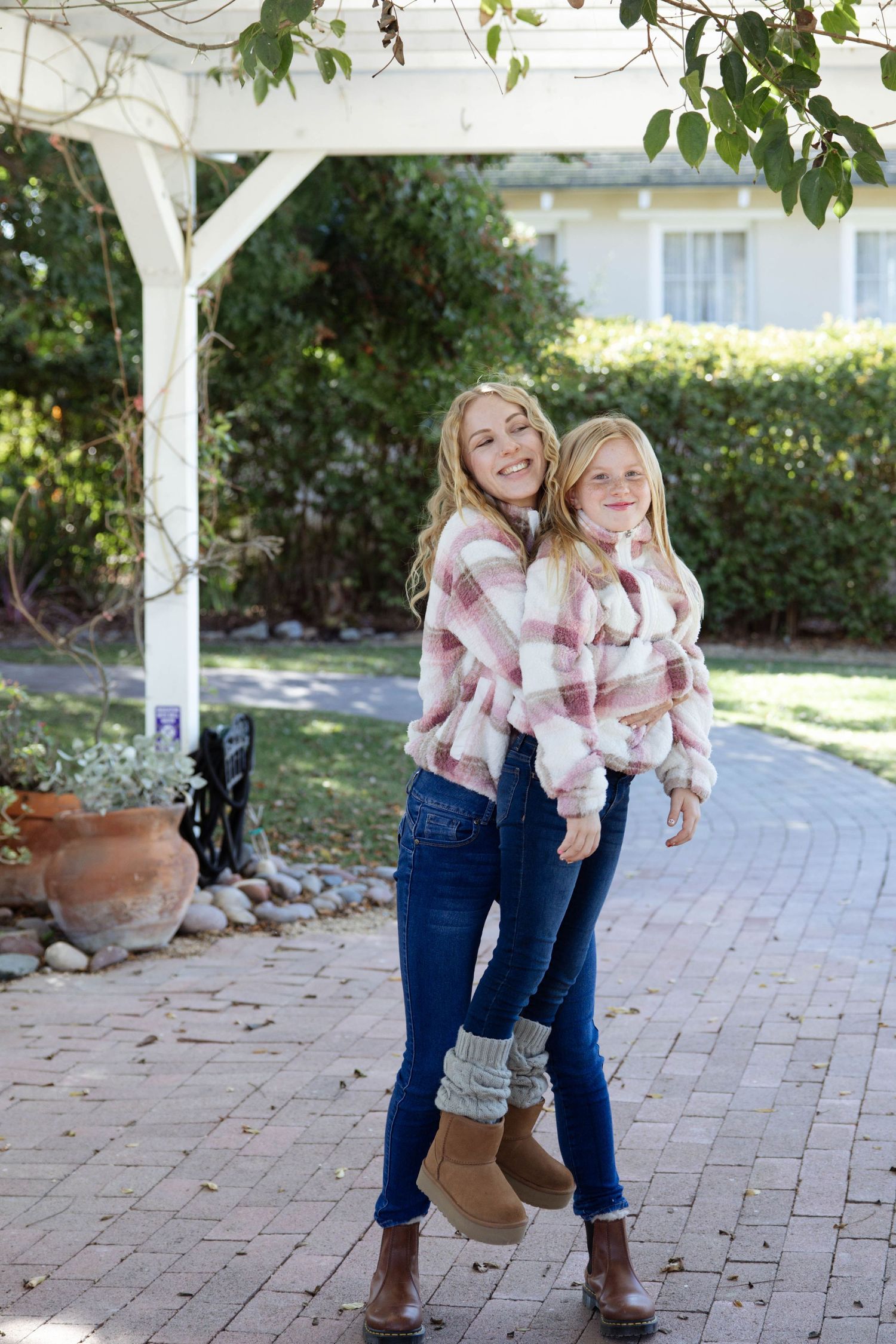 Mother daughter photo session at ranch house