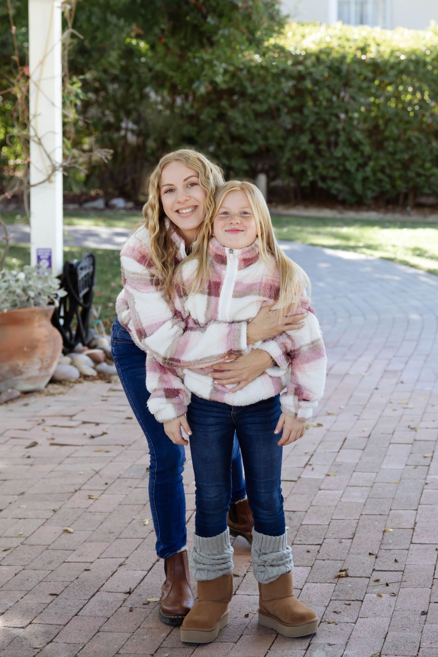 Mother daughter photo session at ranch house