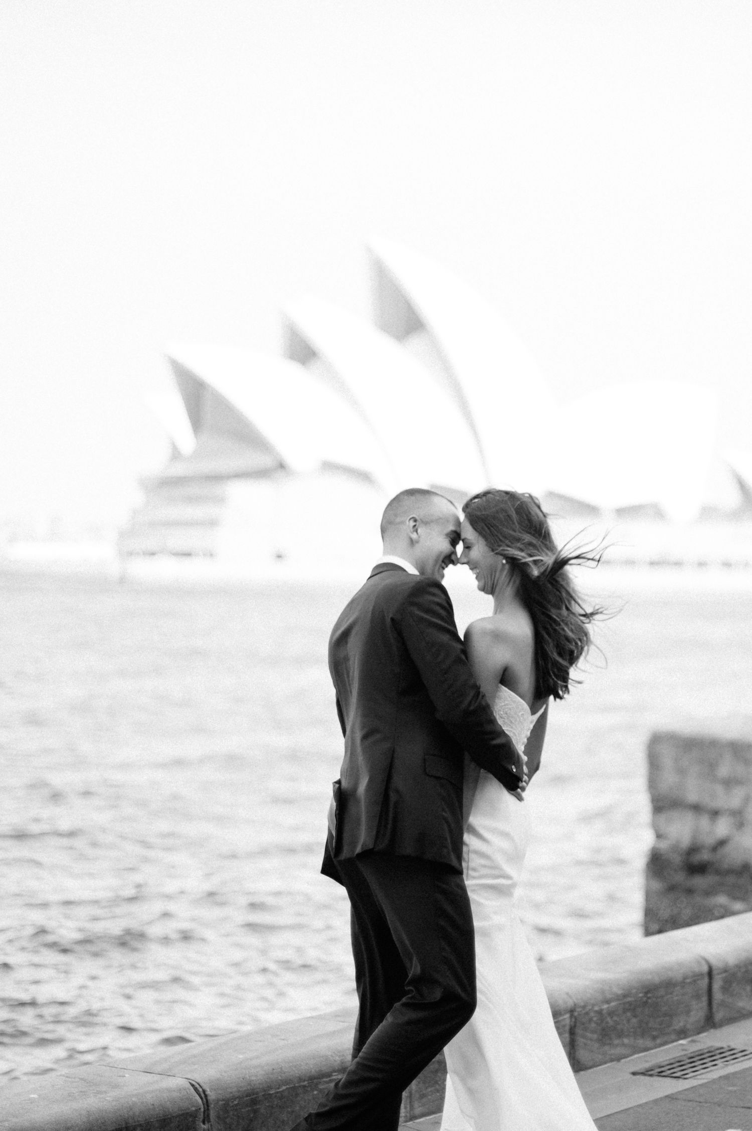 Tina Piltz photographs heartfelt family and wedding moments on location — serving Sutherland Shire, South Sydney & Sydney’s Eastern Suburbs.