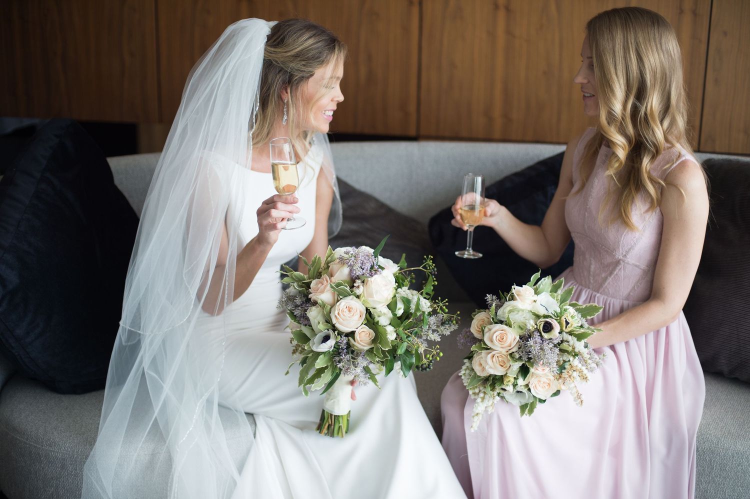 Tina Piltz photographs heartfelt family and wedding moments on location — serving Sutherland Shire, South Sydney & Sydney’s Eastern Suburbs.