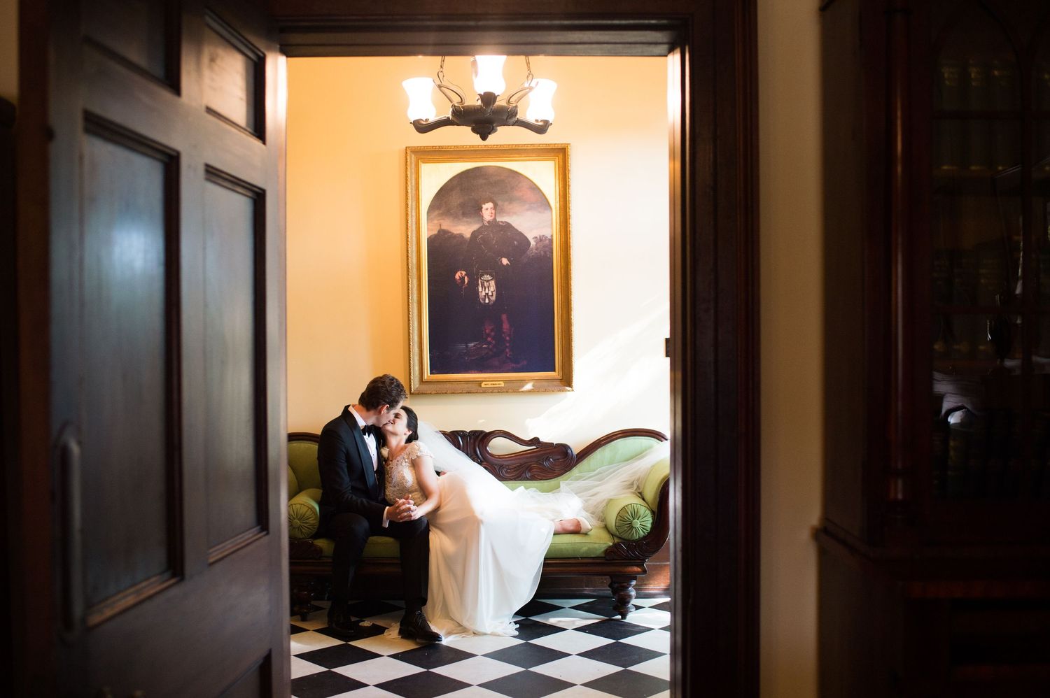 Tina Piltz photographs heartfelt family and wedding moments on location — serving Sutherland Shire, South Sydney & Sydney’s Eastern Suburbs.
