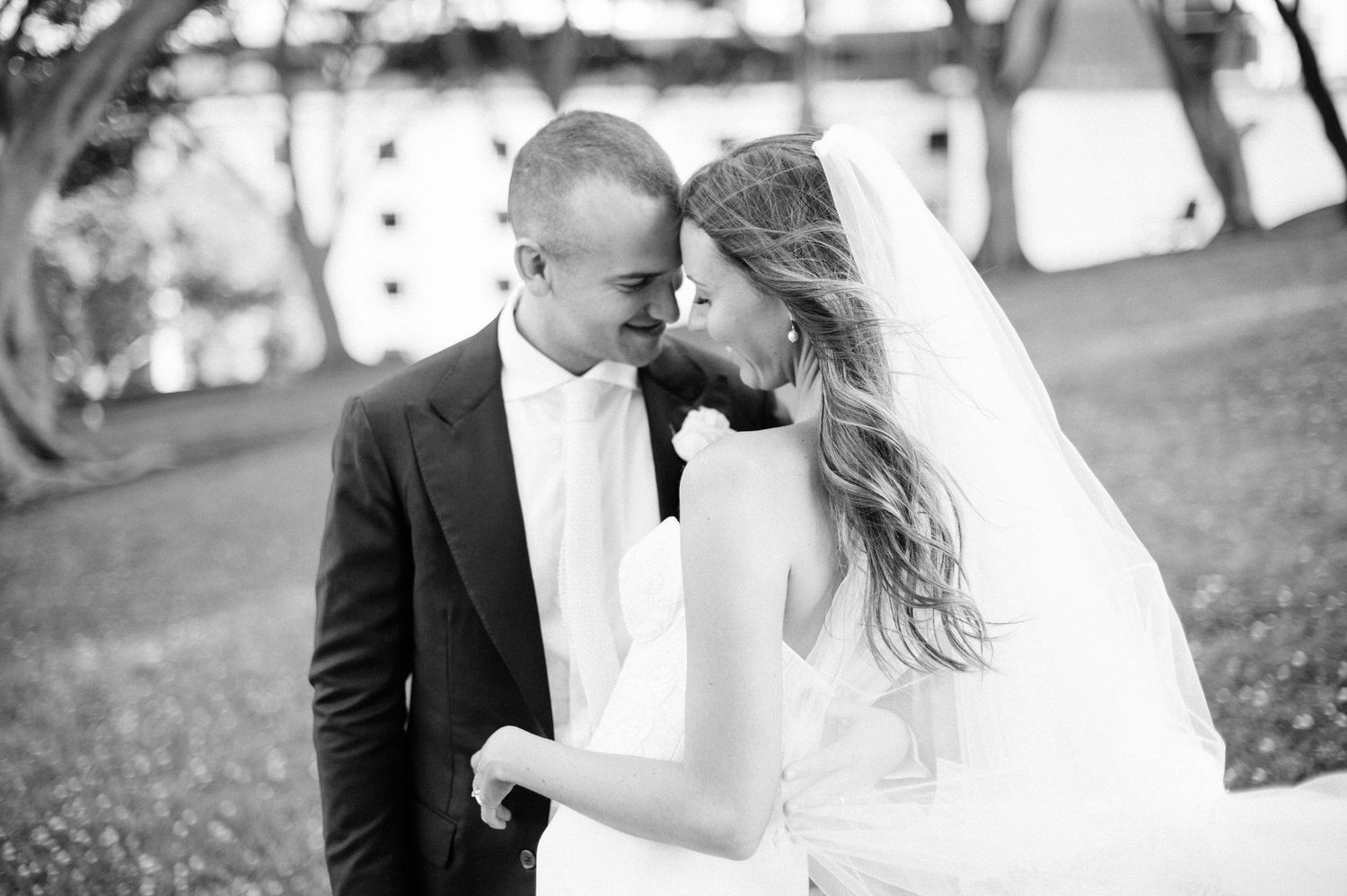 Tina Piltz photographs heartfelt family and wedding moments on location — serving Sutherland Shire, South Sydney & Sydney’s Eastern Suburbs.