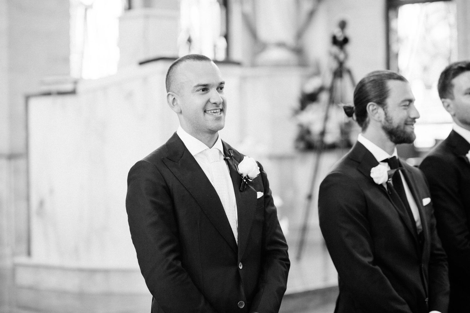 Tina Piltz photographs heartfelt family and wedding moments on location — serving Sutherland Shire, South Sydney & Sydney’s Eastern Suburbs.