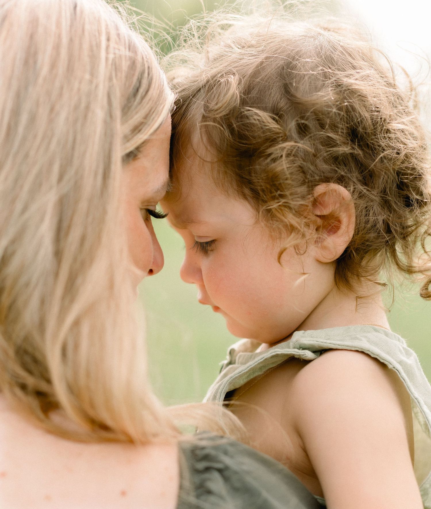 mommy and me session outdoor