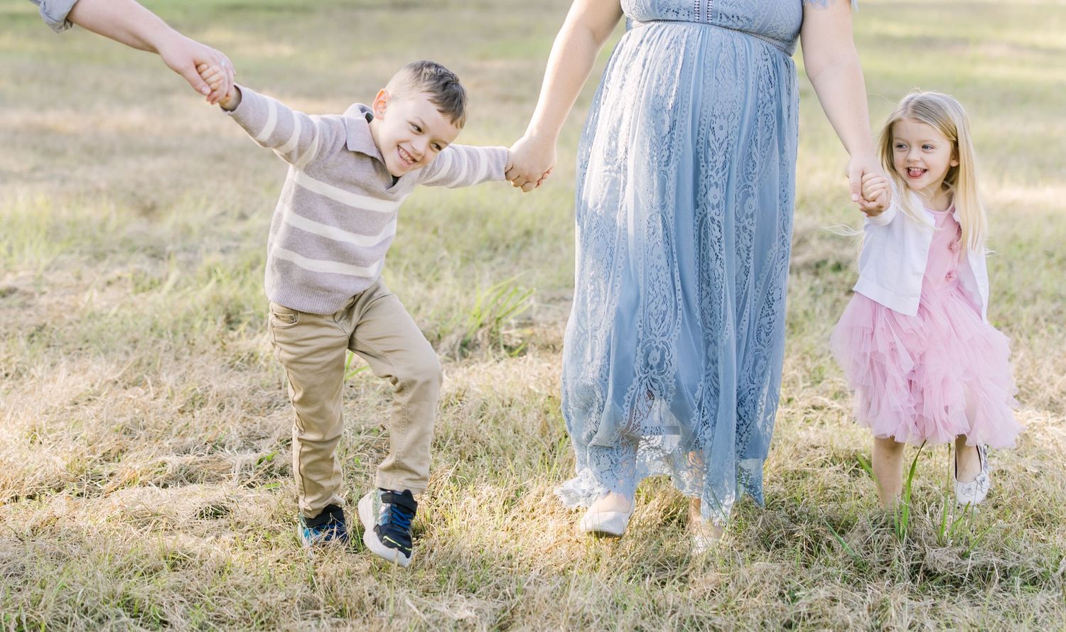 maternity outdoor session