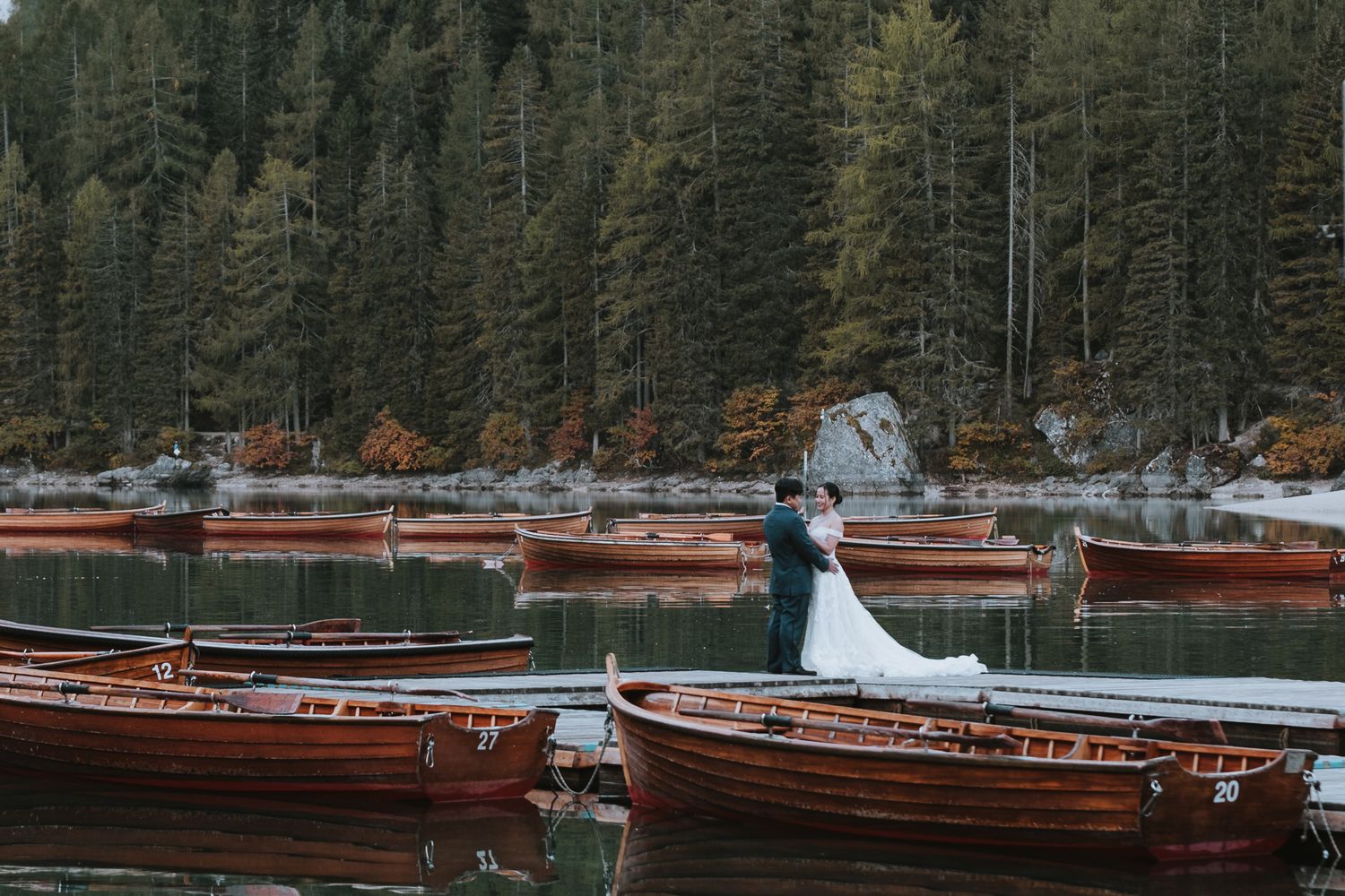 destination wedding photography  – outdoor ceremony by the lake