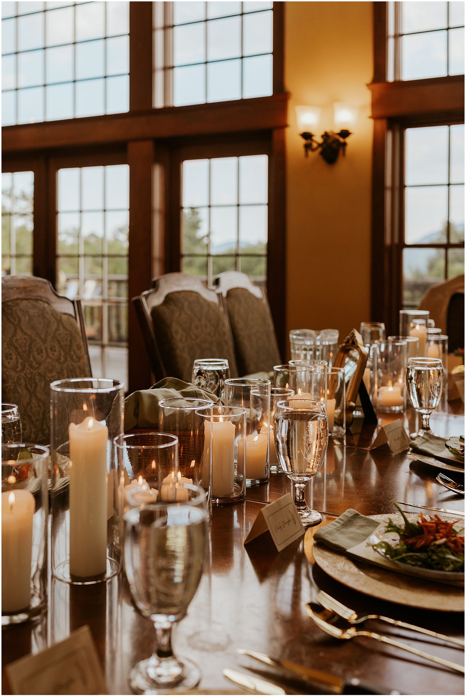 Wedding table decor at a VRBO wedding in Maine