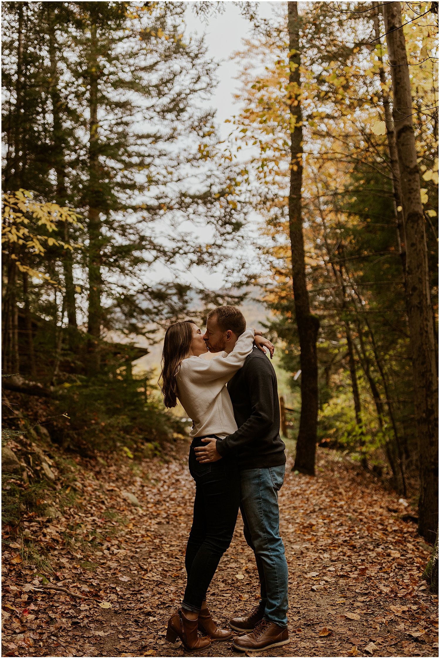 New-Hampshire-engagement-photos-in-the-white-mountains-Robin-Easler