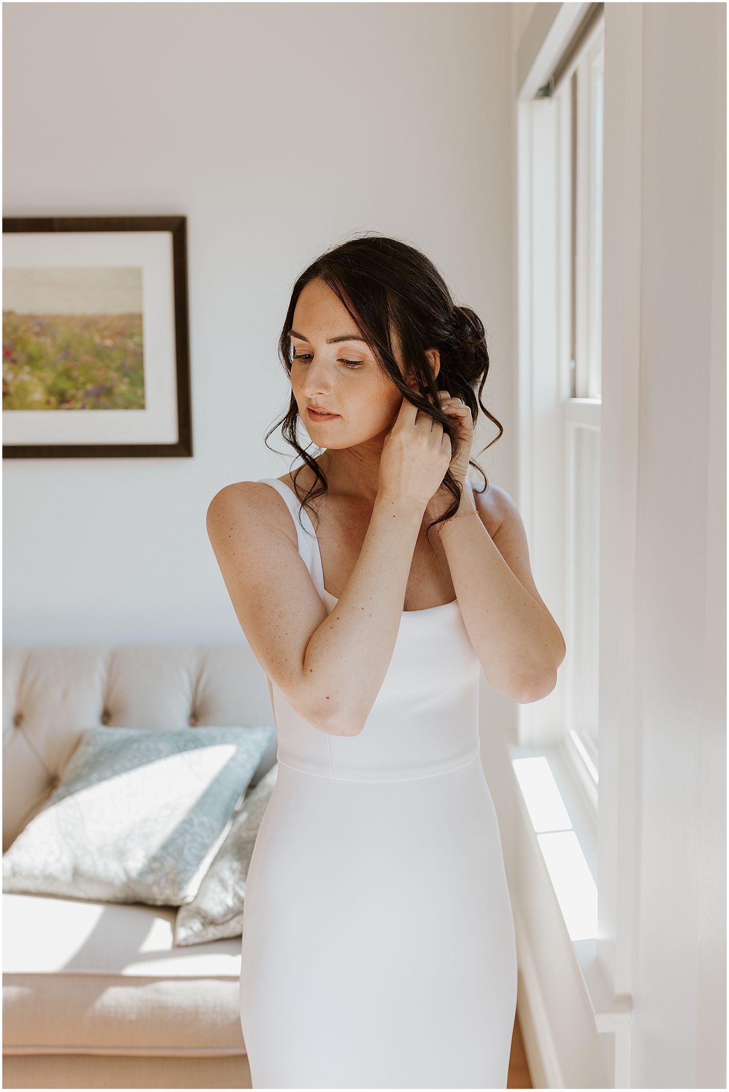 Bride getting ready for Pembroke Pines Country Club wedding