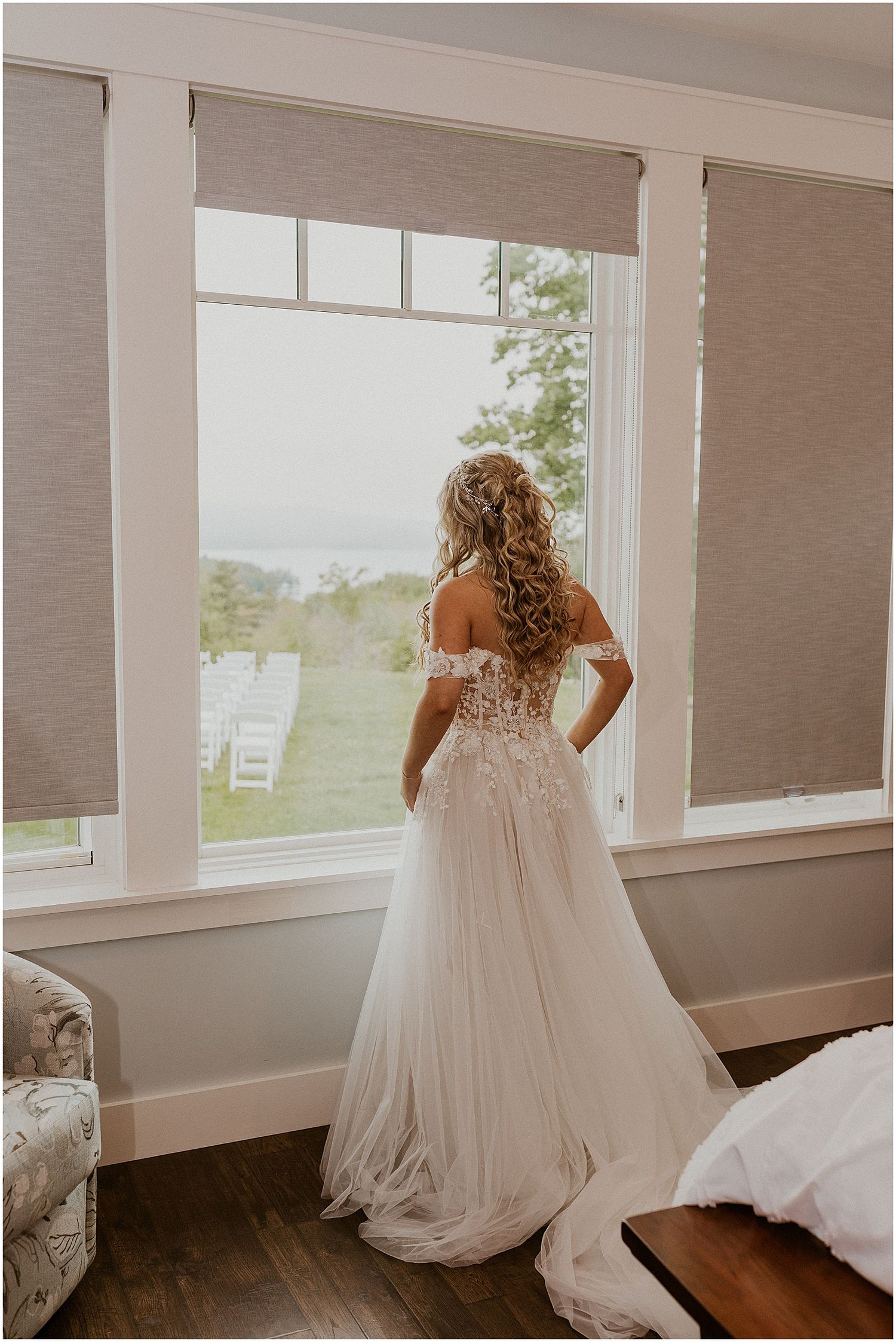 Planning for rain on outdoor wedding in NH