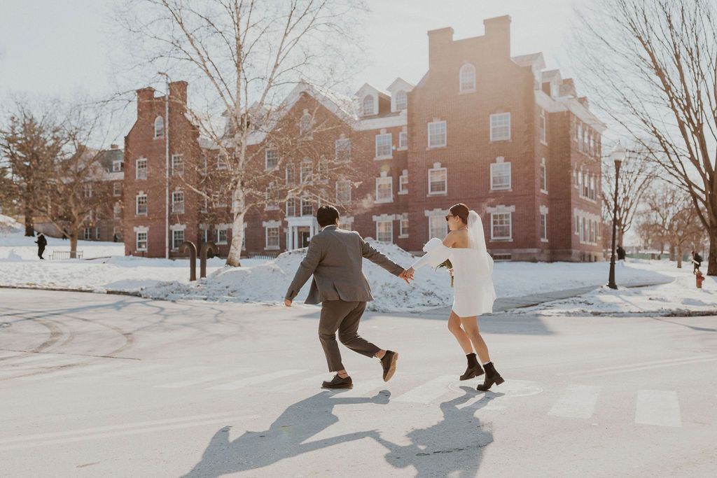 Winter elopement pictures NH