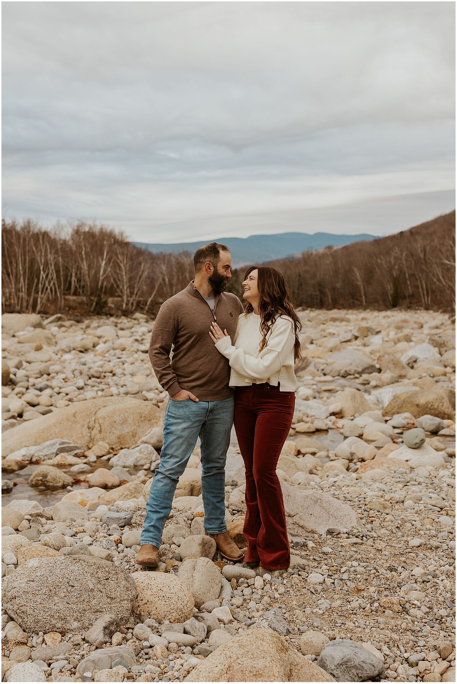 New Hampshire couple engagement photos - tips by Robin Easler Photography