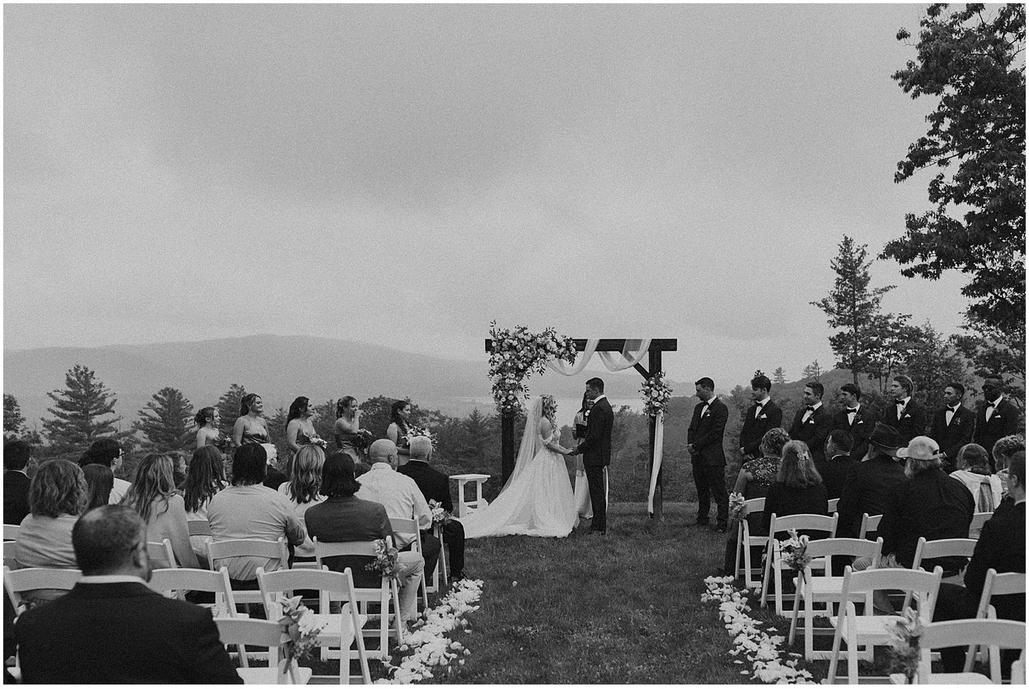 NH wedding ceremony in the mountains