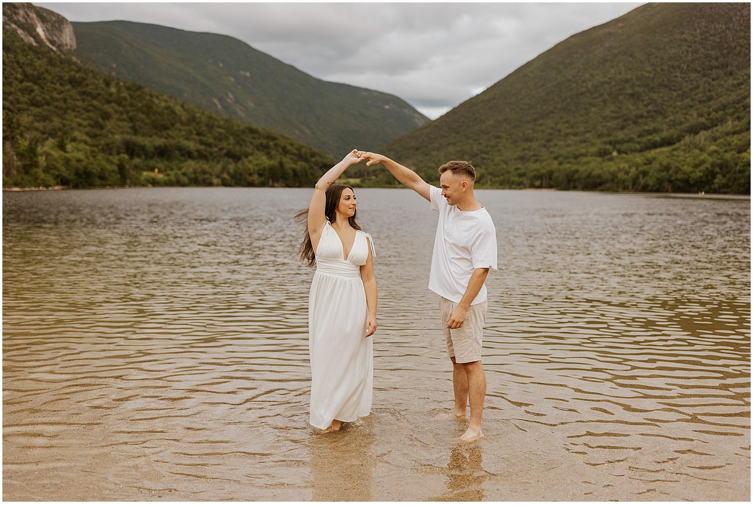 White Mountain engagement photos - Robin Easler NH Wedding Photographer