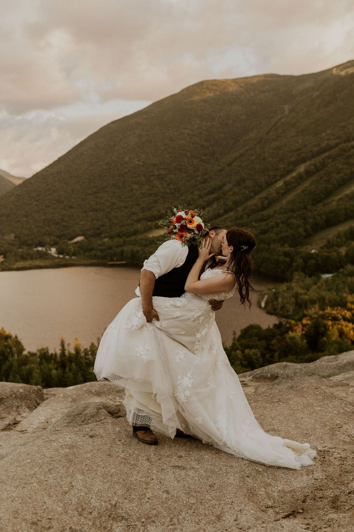 Intimate couples portraits on Artist Bluff during golden hour on a late summers day.