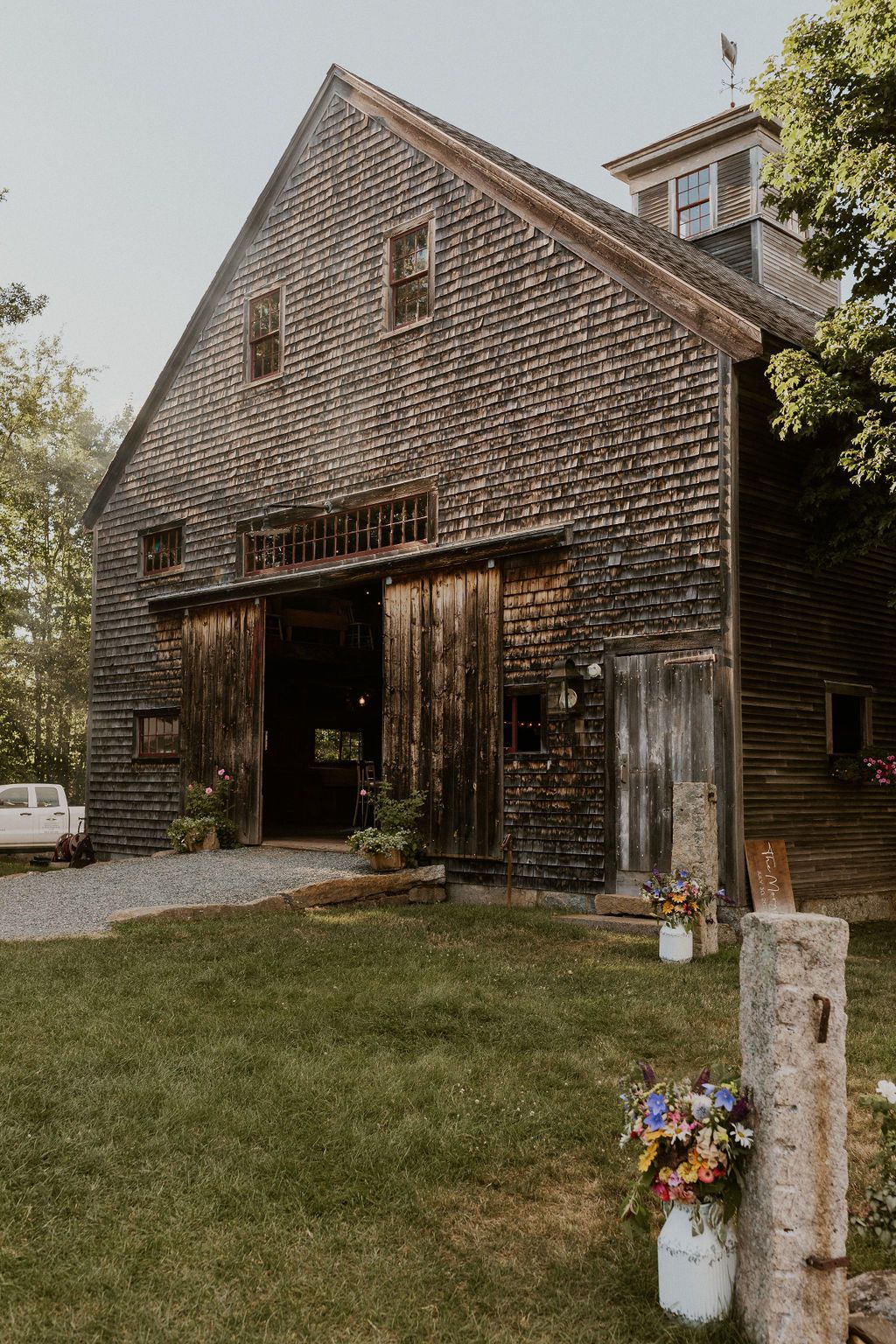 NH barn wedding venue Birch Hill Farm Gilford