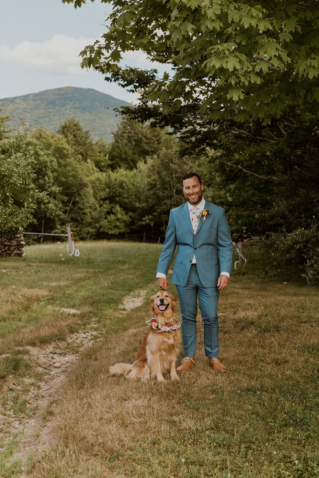Lakes Region NH wedding first look photos