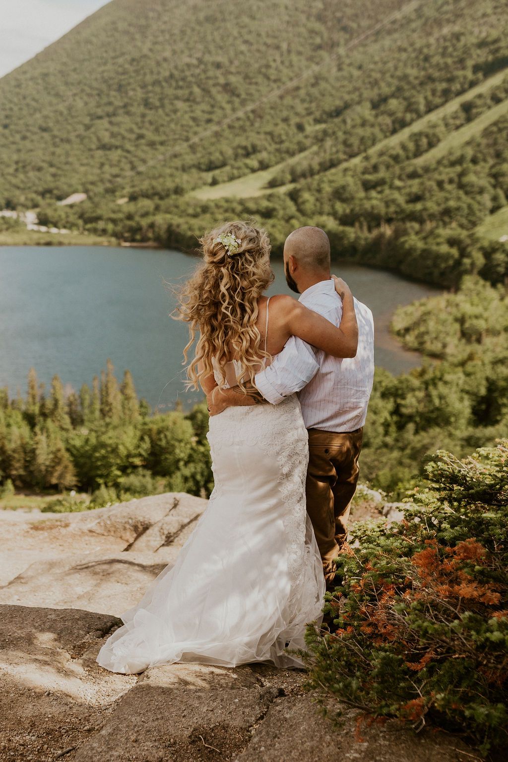 NH White Mountain elopement in summer