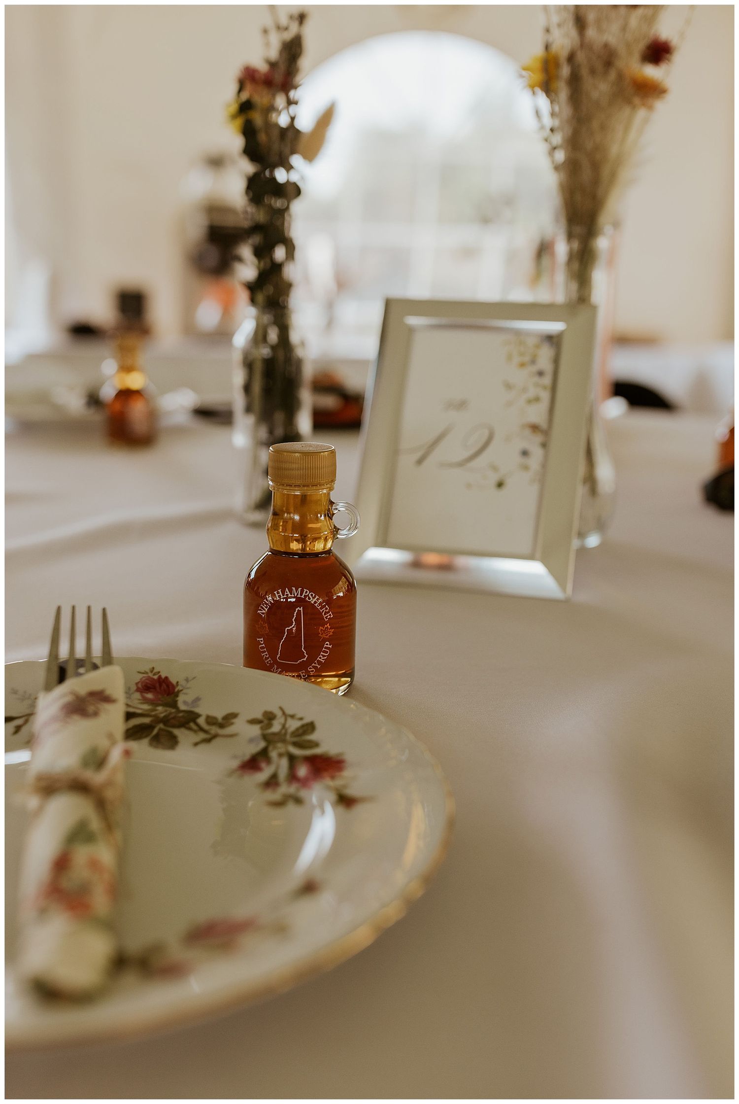 New hampshire wedding table decor