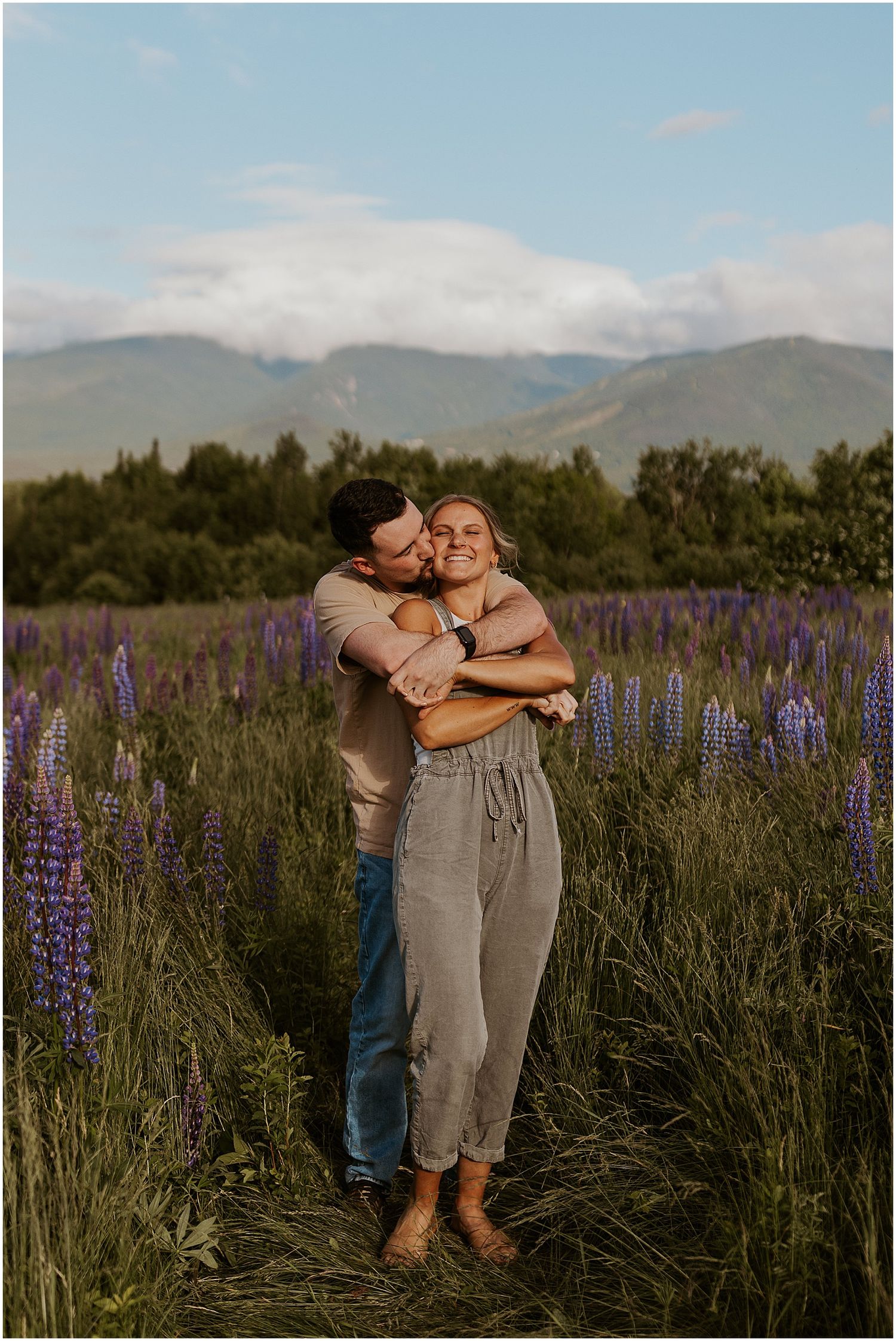 New Hampshire summer engagement photos