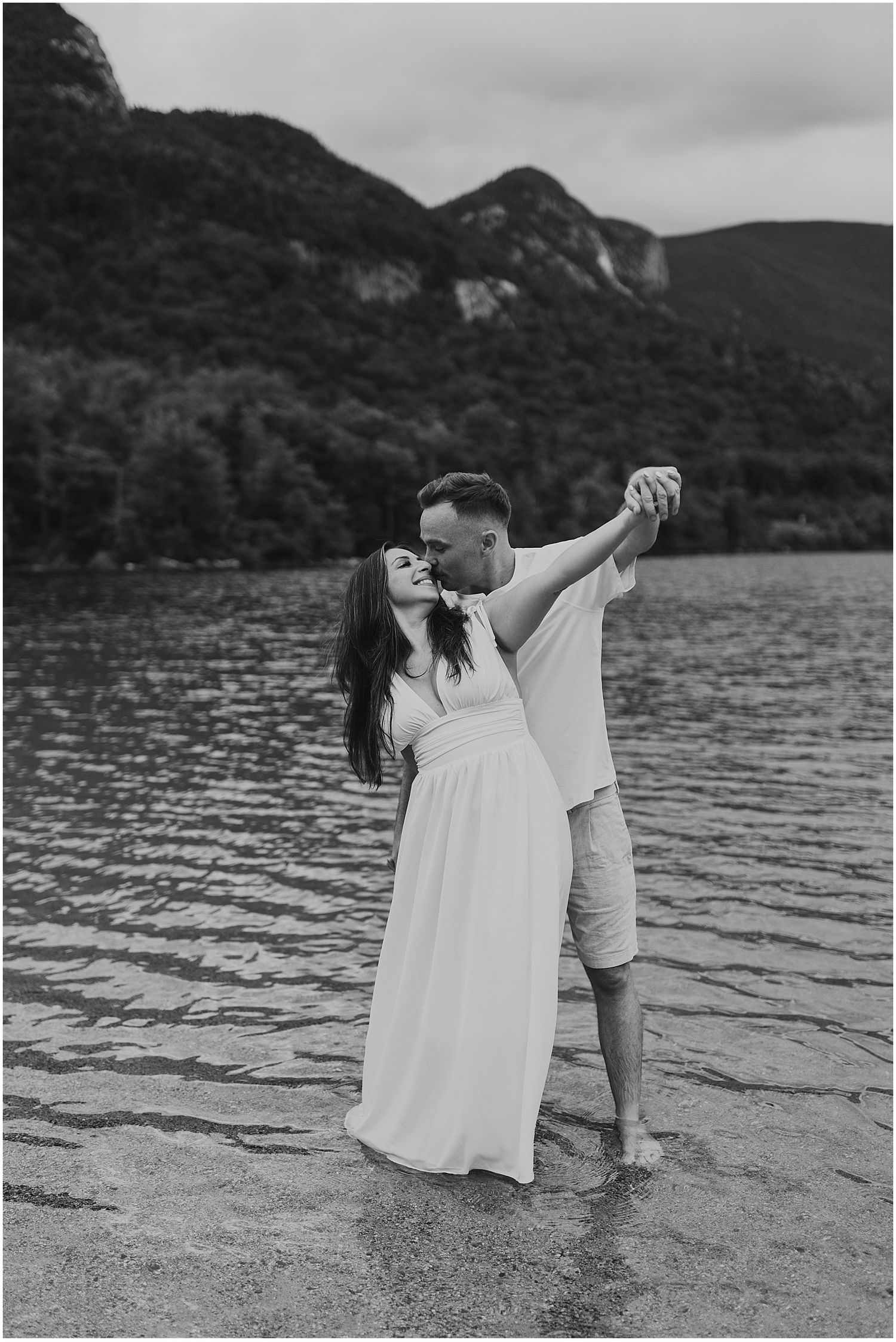 White Mountain engagement pictures black and white - Robin Easler