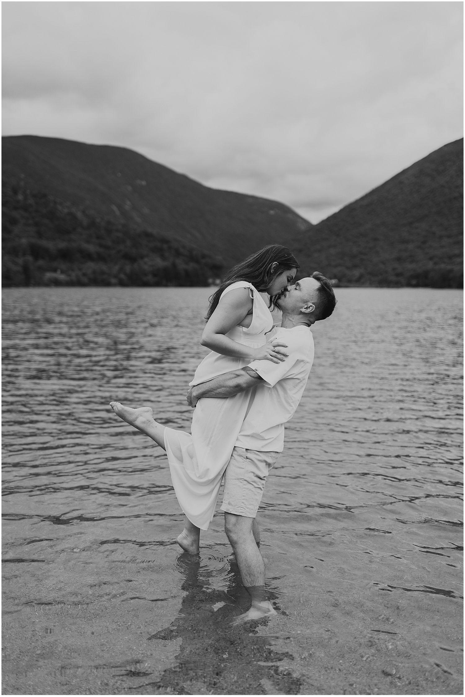 Echo-Lake-Engagement-pictures-New-Hampshire-Robin-Easler-Photography