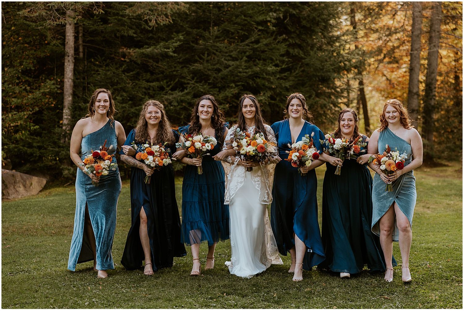 Wedding party photos for NH fall wedding Robin Easler Photography