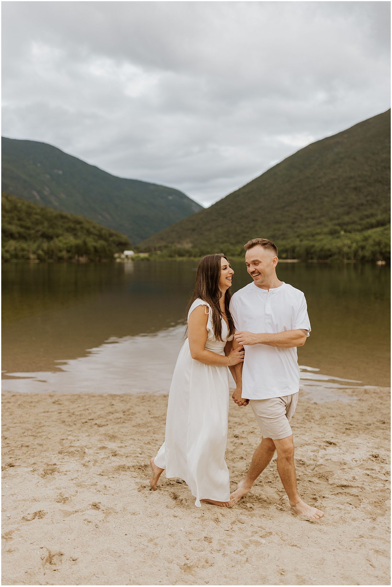 Franconia Notch engagement pictures - Robin Easler Photography