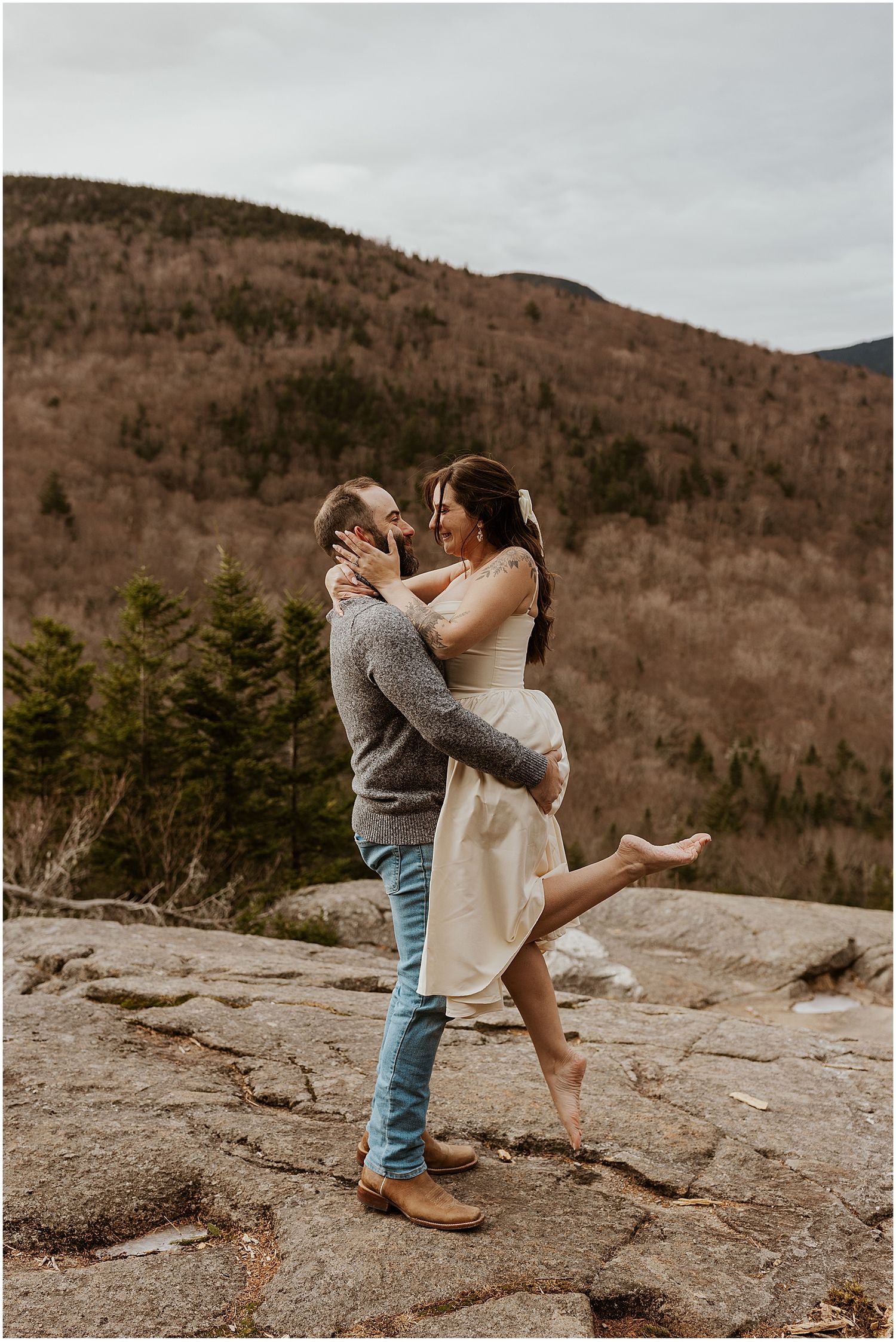 Boho engagement dress for couple taking photos in the White Mountains