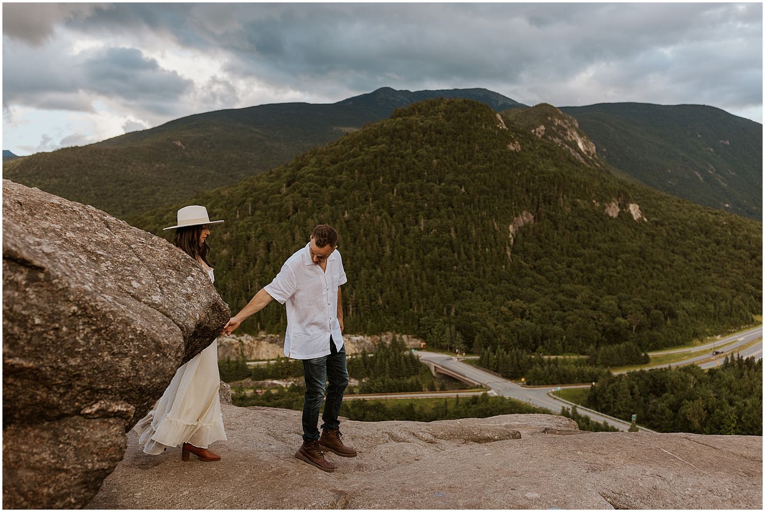 NH engagement photos in the White Mountains - Robin Eeasler Photography