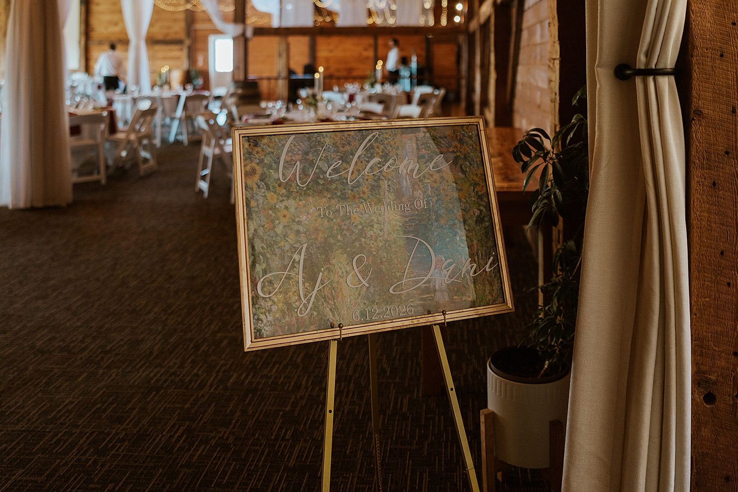 Handmade wedding signage for a Dell-Lea wedding in New Hampshire