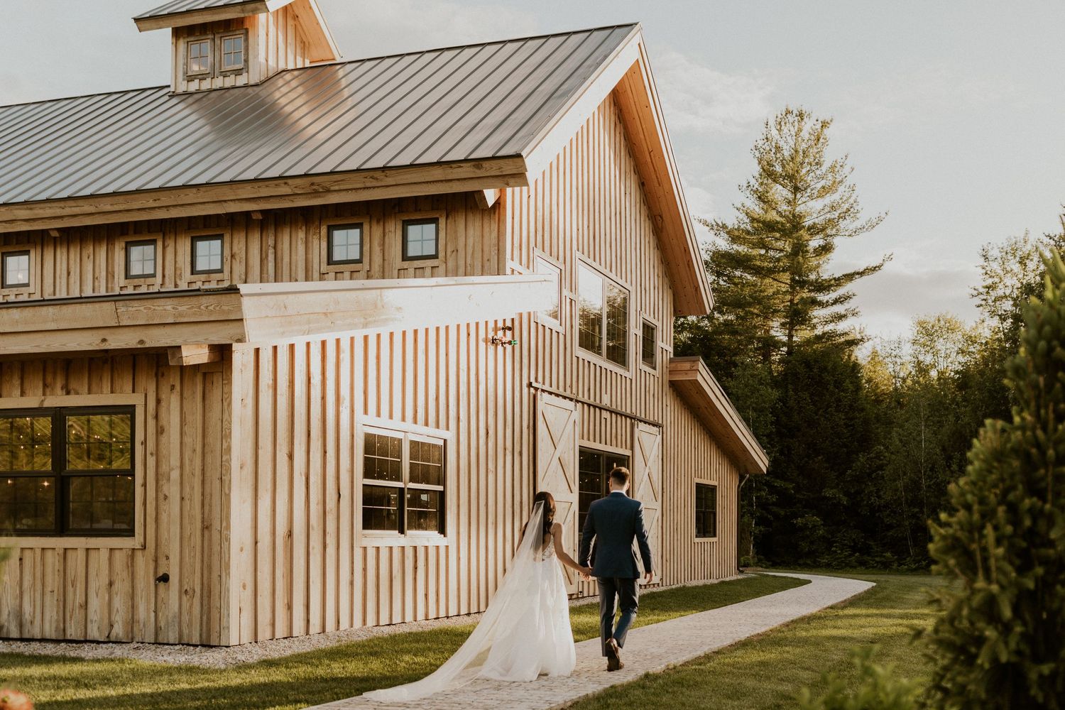 Early summer wedding at the Barn at Bull Meadow in Concord New Hampshire