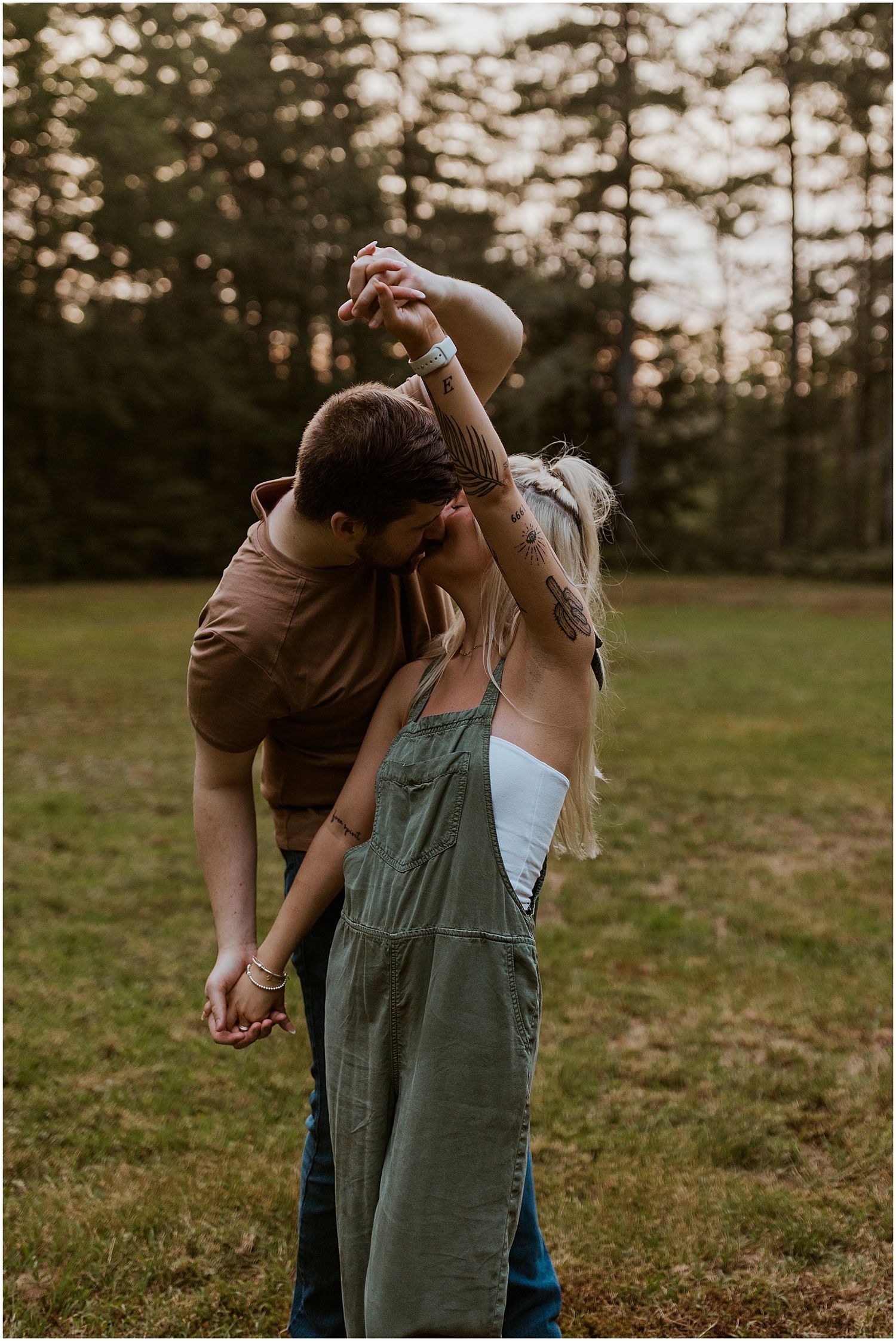 Bear Brook State Park couples photo session