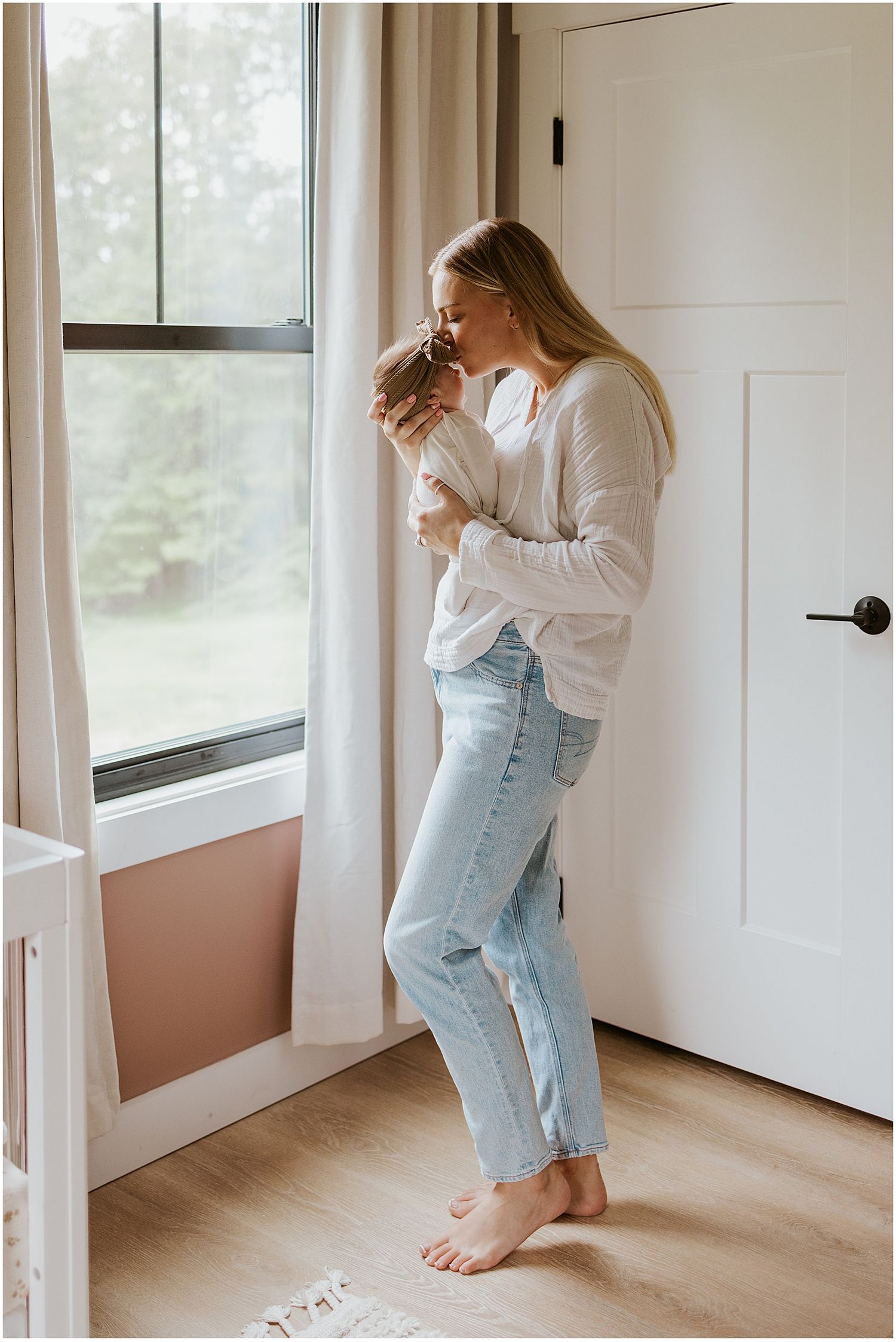NH mom taking newborn family photos at her home in New Hampshire