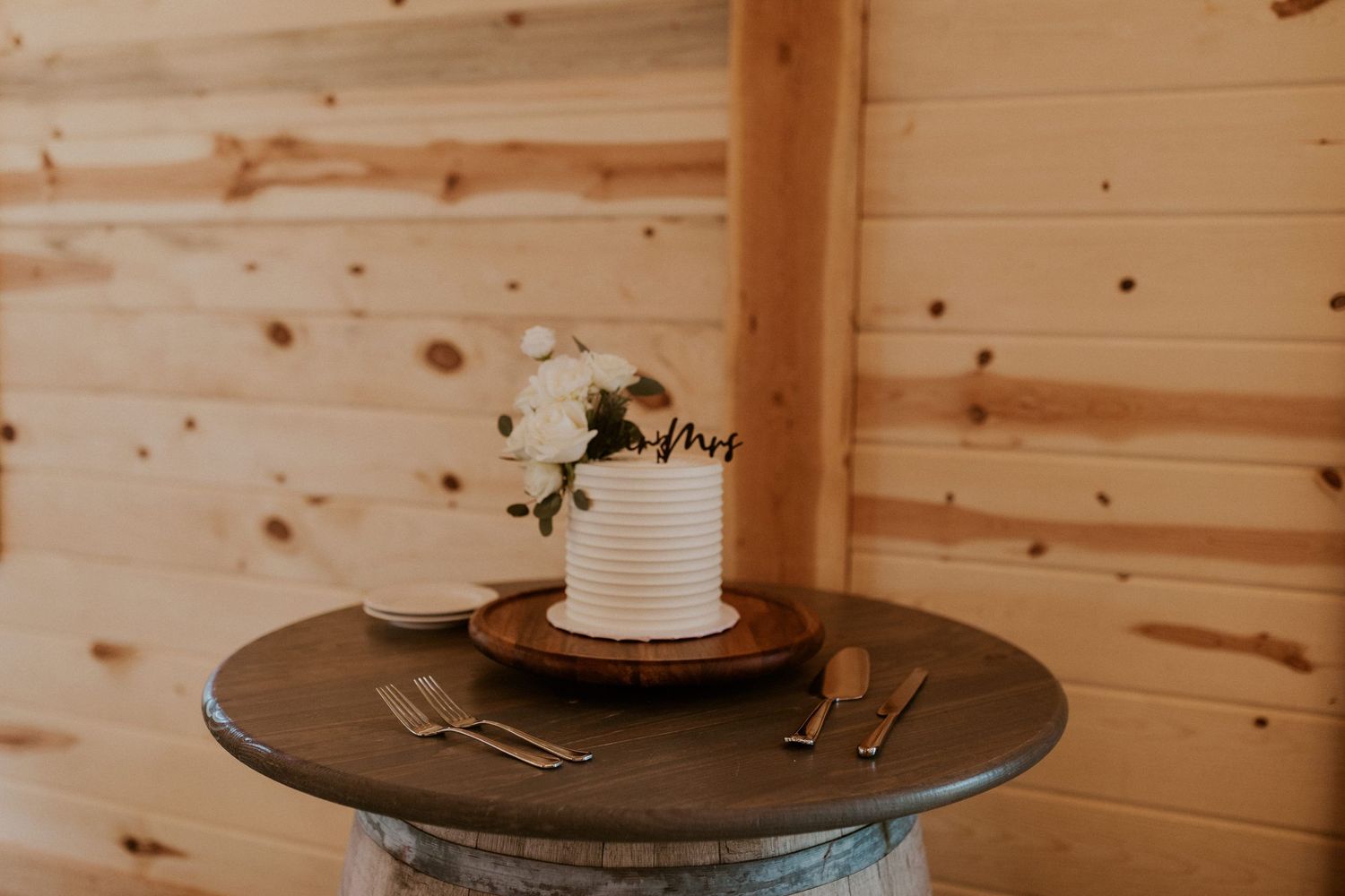 Early summer wedding at the Barn at Bull Meadow in Concord New Hampshire
